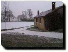 Montigny la Resle sous la neige